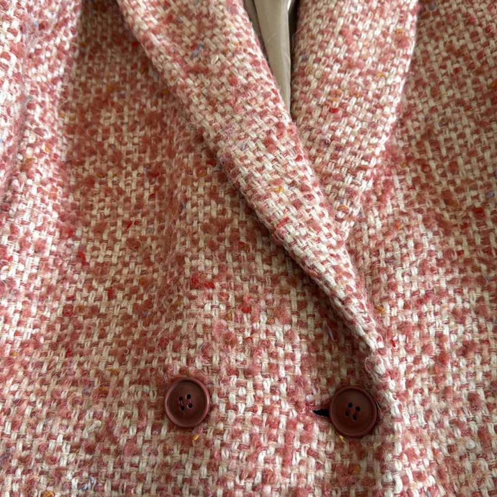 J. Crew Nalya Italian Tweed Button Front Lady Coat Daphne peach size 6 - Picture 3 of 11